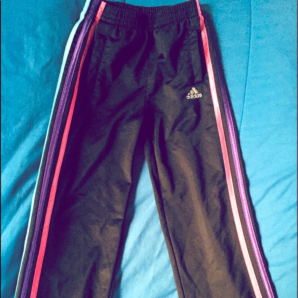 NWOT Girl’s Adidas size 6x athletic pants